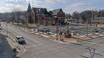 Weather camera view of City of Connersville.
