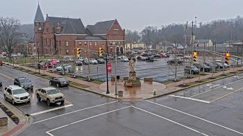 Weather camera view of City of Connersville.