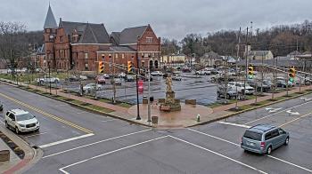 Weather camera view of City of Connersville.