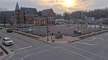 Weather camera view of City of Connersville.