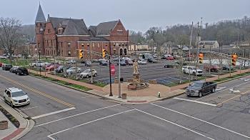 Weather camera view of City of Connersville.