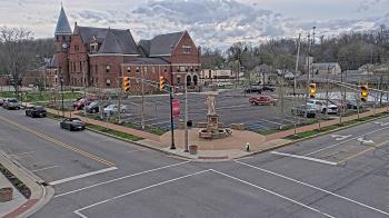 Weather camera view of City of Connersville.