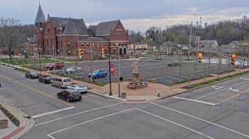 Weather camera view of City of Connersville.