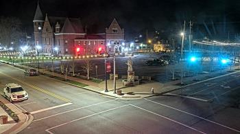 Weather camera view of City of Connersville.