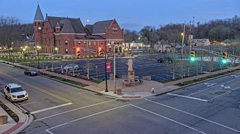 Weather camera view of City of Connersville.