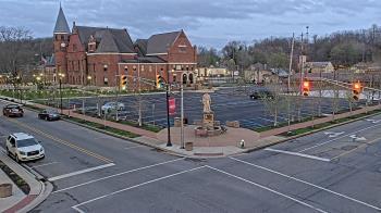 Weather camera view of City of Connersville.