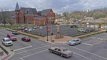 Weather camera view of City of Connersville.