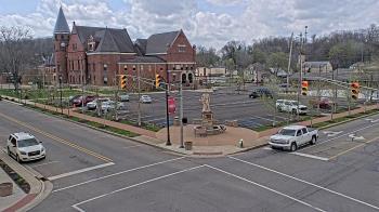 Weather camera view of City of Connersville.