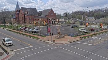 Weather camera view of City of Connersville.