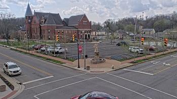 Weather camera view of City of Connersville.