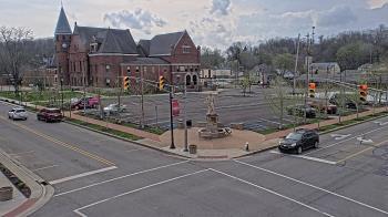 Weather camera view of City of Connersville.