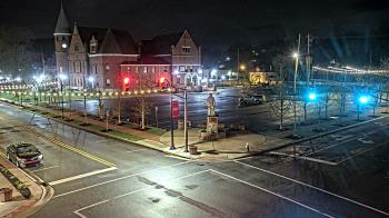 Weather camera view of City of Connersville.