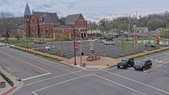 Weather camera view of City of Connersville.