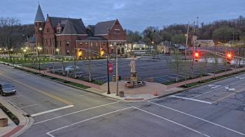 Weather camera view of City of Connersville.