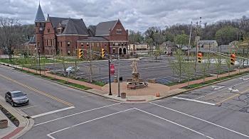 Weather camera view of City of Connersville.
