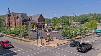 Weather camera view of City of Connersville.
