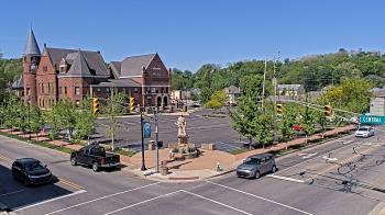 Weather camera view of City of Connersville.
