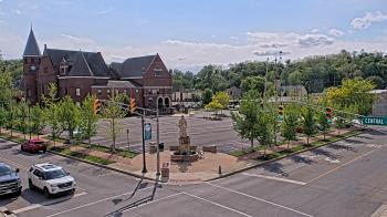 Weather camera view of City of Connersville.