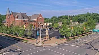 Weather camera view of City of Connersville.