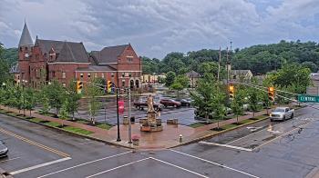 Weather camera view of City of Connersville.