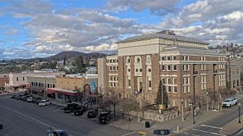 Weather camera view of Center for the Arts.