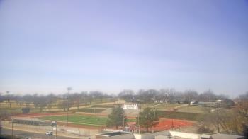 Weather camera view of Concordia Jr Sr High.