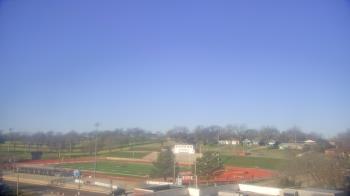Weather camera view of Concordia Jr Sr High.