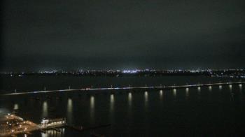 Weather camera view of Edison Grand tower 350 ft elev..