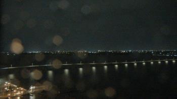 Weather camera view of Edison Grand tower 350 ft elev..