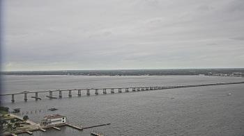 Weather camera view of Edison Grand tower 350 ft elev..