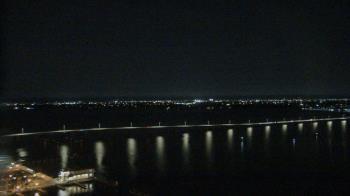 Weather camera view of Edison Grand tower 350 ft elev..