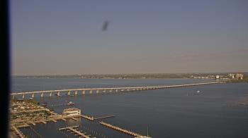 Weather camera view of Edison Grand tower 350 ft elev..