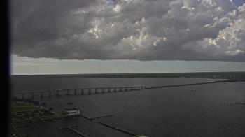 Weather camera view of Edison Grand tower 350 ft elev..