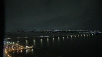 Weather camera view of Edison Grand tower 350 ft elev..