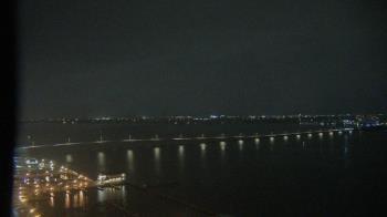 Weather camera view of Edison Grand tower 350 ft elev..