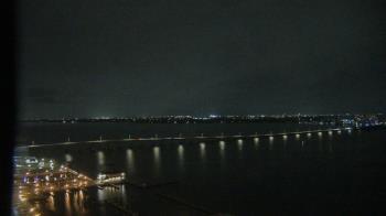 Weather camera view of Edison Grand tower 350 ft elev..