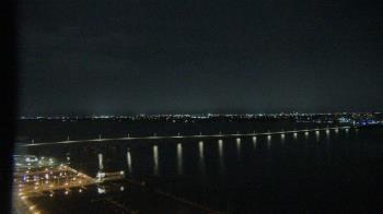 Weather camera view of Edison Grand tower 350 ft elev..