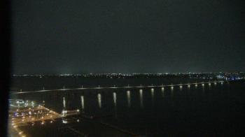 Weather camera view of Edison Grand tower 350 ft elev..