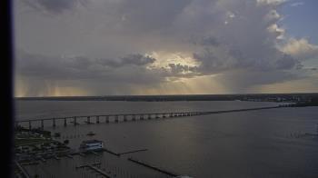 Weather camera view of Edison Grand tower 350 ft elev..