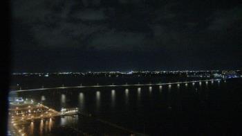 Weather camera view of Edison Grand tower 350 ft elev..