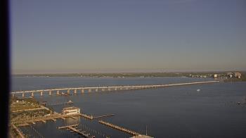 Weather camera view of Edison Grand tower 350 ft elev..