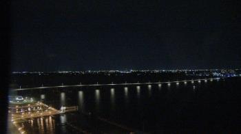 Weather camera view of Edison Grand tower 350 ft elev..