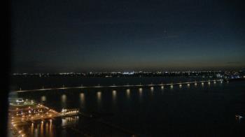 Weather camera view of Edison Grand tower 350 ft elev..