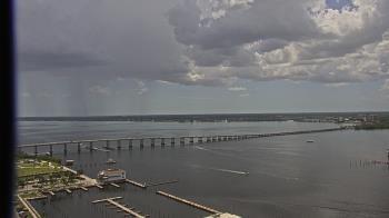 Weather camera view of Edison Grand tower 350 ft elev..