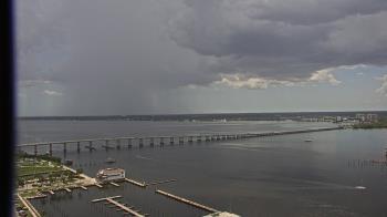 Weather camera view of Edison Grand tower 350 ft elev..