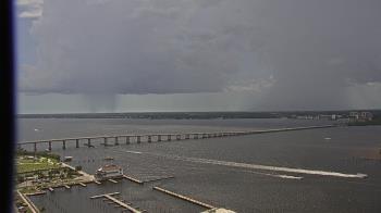 Weather camera view of Edison Grand tower 350 ft elev..