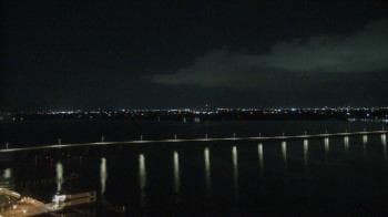 Weather camera view of Edison Grand tower 350 ft elev..