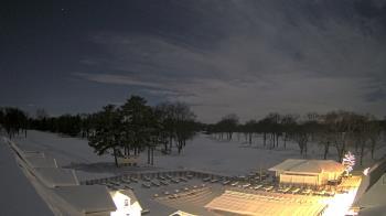 Weather camera view of Crystal Lake Country Club.