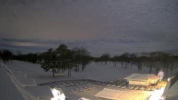 Weather camera view of Crystal Lake Country Club.