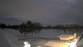 Weather camera view of Crystal Lake Country Club.